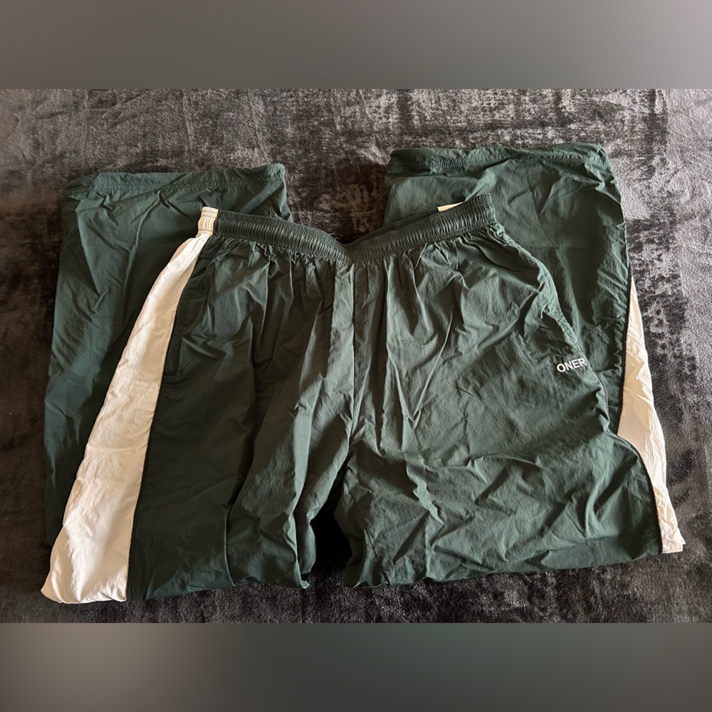 Oner Active Racing Green Oversized Piped Woven Track Pants Size Small Short